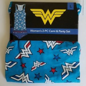 NWT Wonder Woman 2pc Cami Set